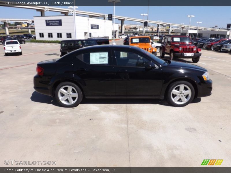 Black / Black 2013 Dodge Avenger SXT