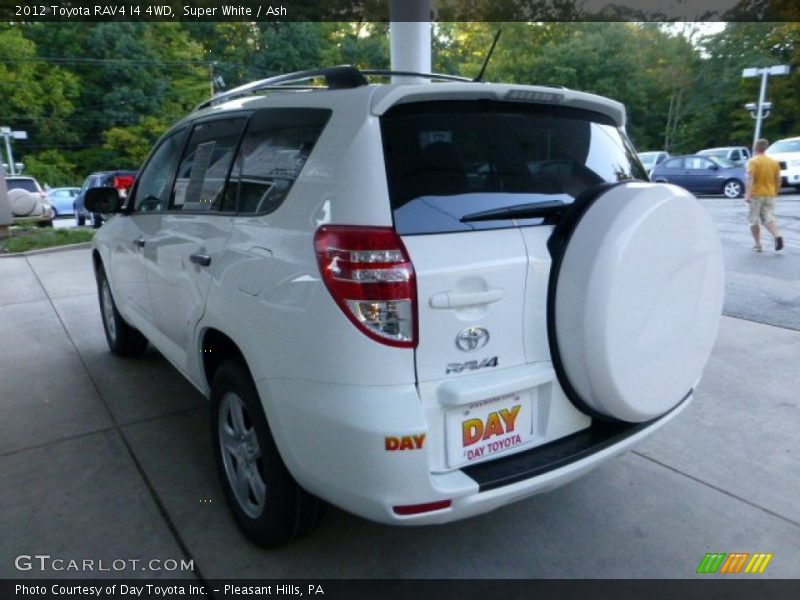 Super White / Ash 2012 Toyota RAV4 I4 4WD