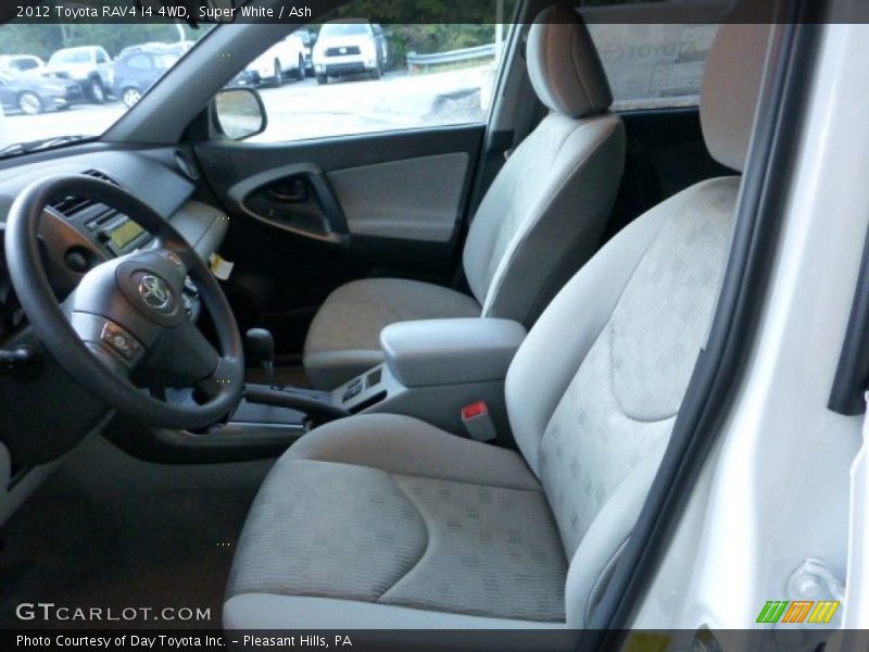 Super White / Ash 2012 Toyota RAV4 I4 4WD