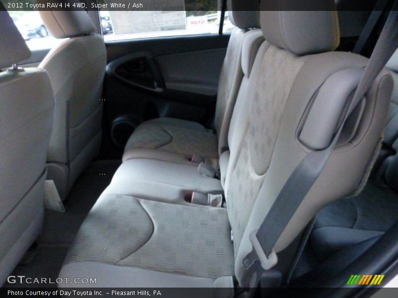 Super White / Ash 2012 Toyota RAV4 I4 4WD