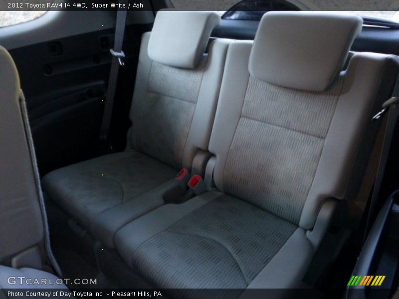 Super White / Ash 2012 Toyota RAV4 I4 4WD