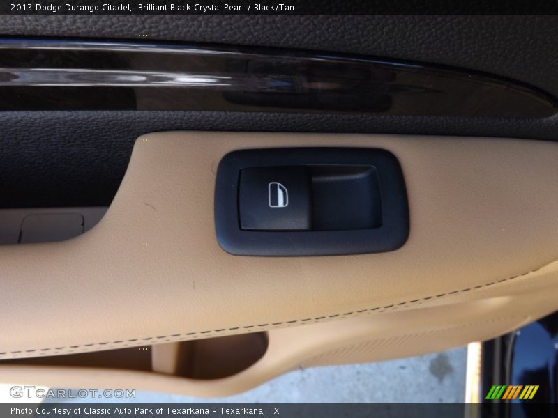 Brilliant Black Crystal Pearl / Black/Tan 2013 Dodge Durango Citadel