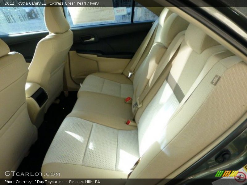 Cypress Green Pearl / Ivory 2012 Toyota Camry LE