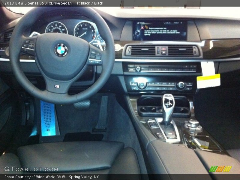 Jet Black / Black 2013 BMW 5 Series 550i xDrive Sedan