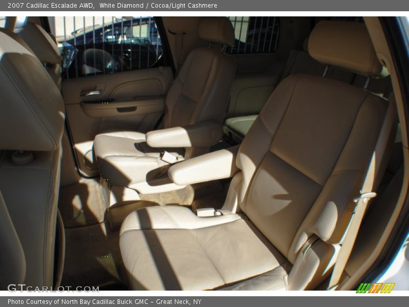 White Diamond / Cocoa/Light Cashmere 2007 Cadillac Escalade AWD