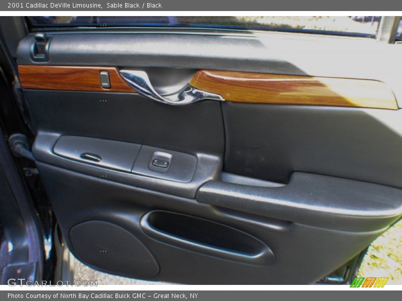 Sable Black / Black 2001 Cadillac DeVille Limousine