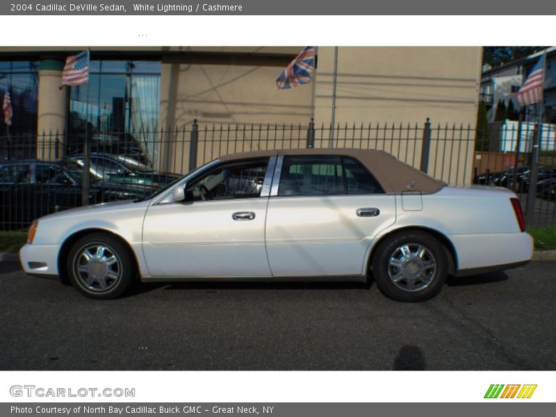 White Lightning / Cashmere 2004 Cadillac DeVille Sedan