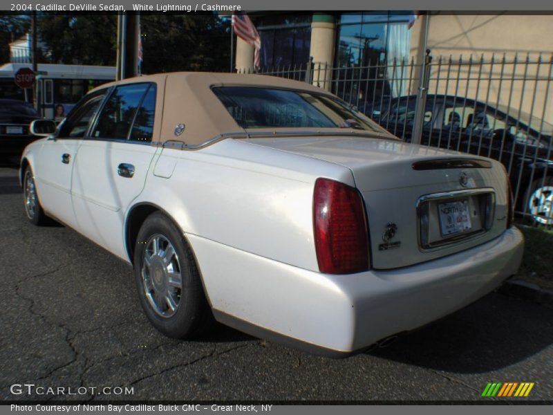 White Lightning / Cashmere 2004 Cadillac DeVille Sedan