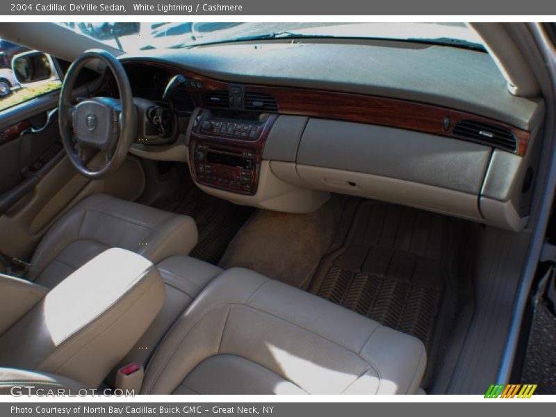 White Lightning / Cashmere 2004 Cadillac DeVille Sedan