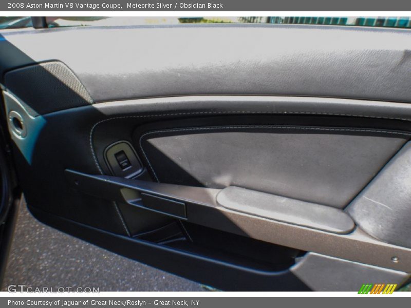 Meteorite Silver / Obsidian Black 2008 Aston Martin V8 Vantage Coupe