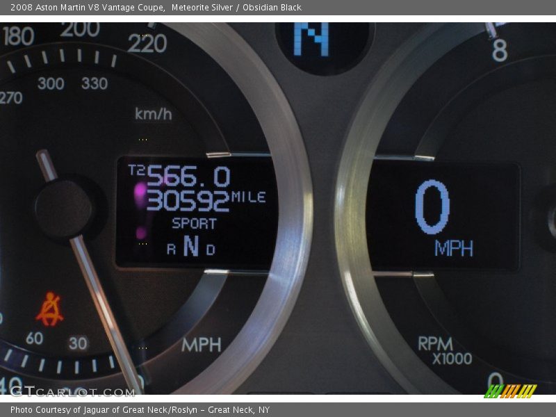 Meteorite Silver / Obsidian Black 2008 Aston Martin V8 Vantage Coupe