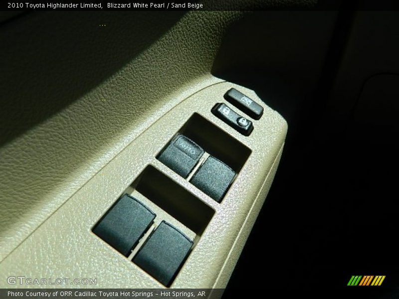 Blizzard White Pearl / Sand Beige 2010 Toyota Highlander Limited