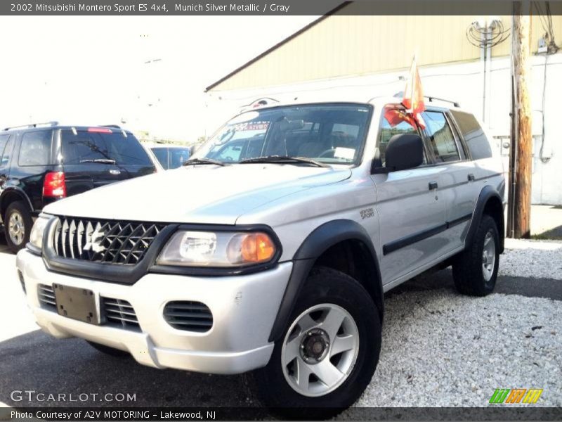 Munich Silver Metallic / Gray 2002 Mitsubishi Montero Sport ES 4x4