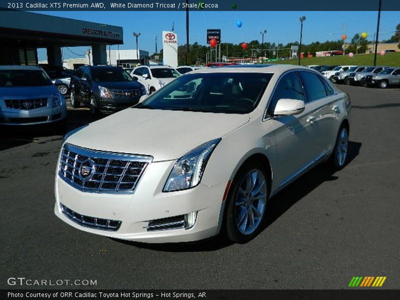 White Diamond Tricoat / Shale/Cocoa 2013 Cadillac XTS Premium AWD