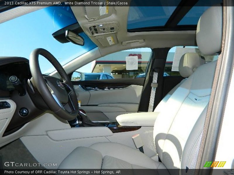 White Diamond Tricoat / Shale/Cocoa 2013 Cadillac XTS Premium AWD