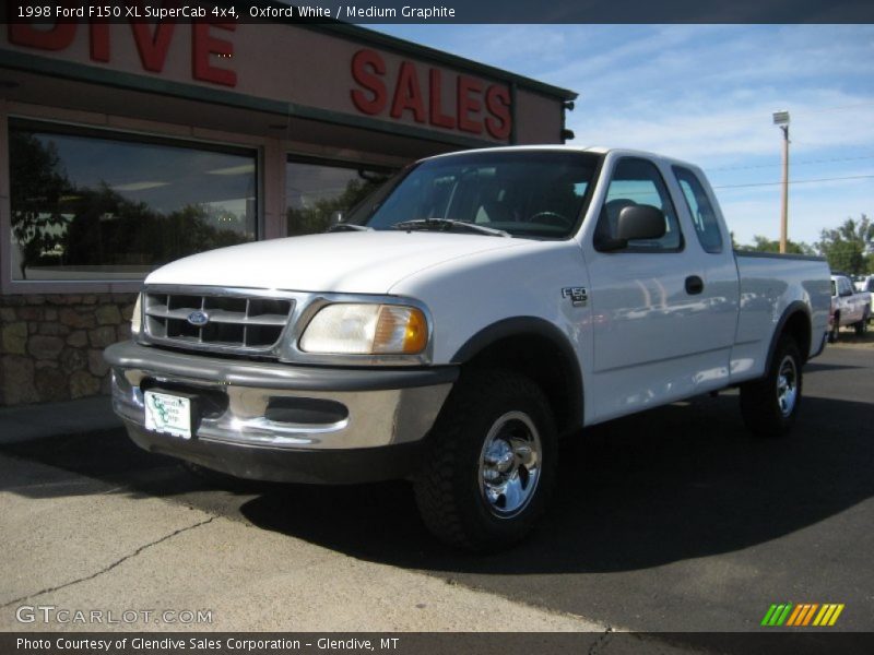Oxford White / Medium Graphite 1998 Ford F150 XL SuperCab 4x4
