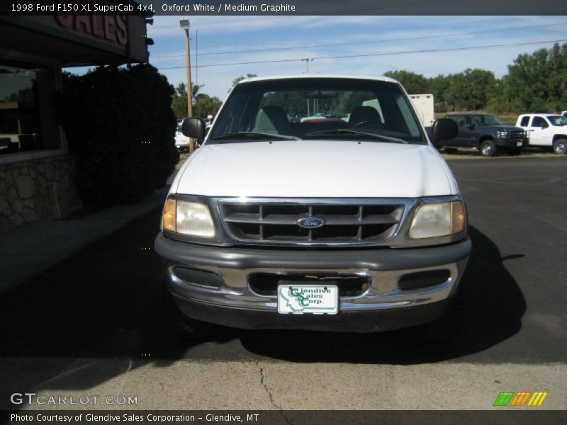 Oxford White / Medium Graphite 1998 Ford F150 XL SuperCab 4x4