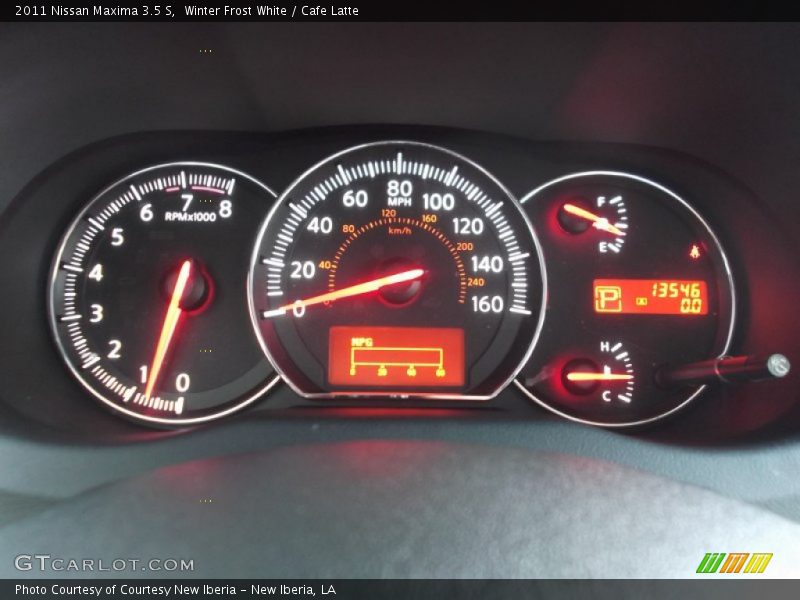 Winter Frost White / Cafe Latte 2011 Nissan Maxima 3.5 S