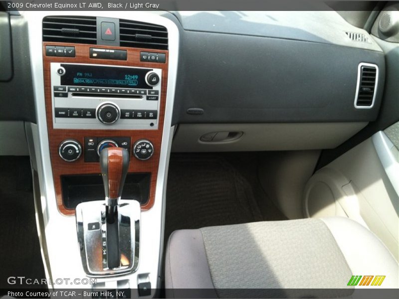 Black / Light Gray 2009 Chevrolet Equinox LT AWD