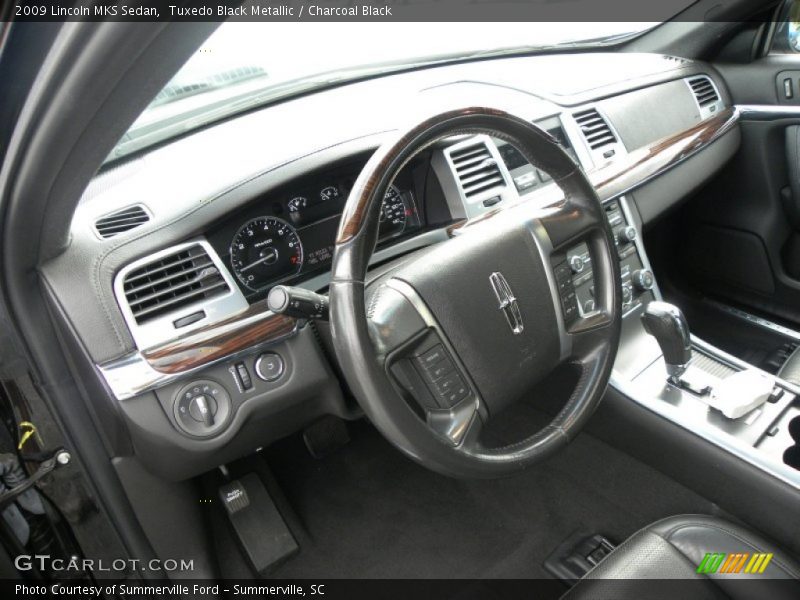 Tuxedo Black Metallic / Charcoal Black 2009 Lincoln MKS Sedan