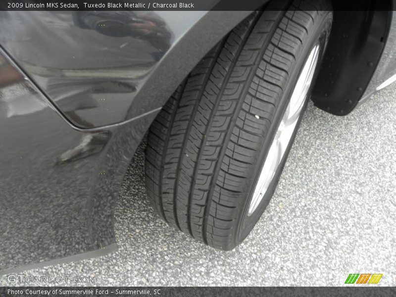 Tuxedo Black Metallic / Charcoal Black 2009 Lincoln MKS Sedan
