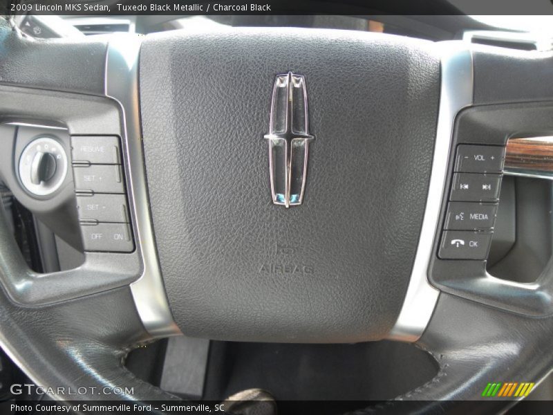 Tuxedo Black Metallic / Charcoal Black 2009 Lincoln MKS Sedan