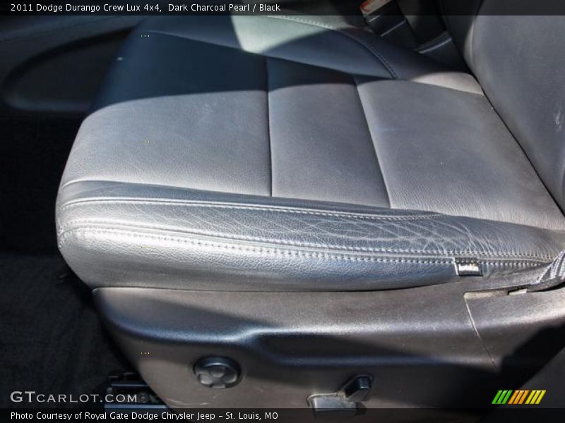 Dark Charcoal Pearl / Black 2011 Dodge Durango Crew Lux 4x4