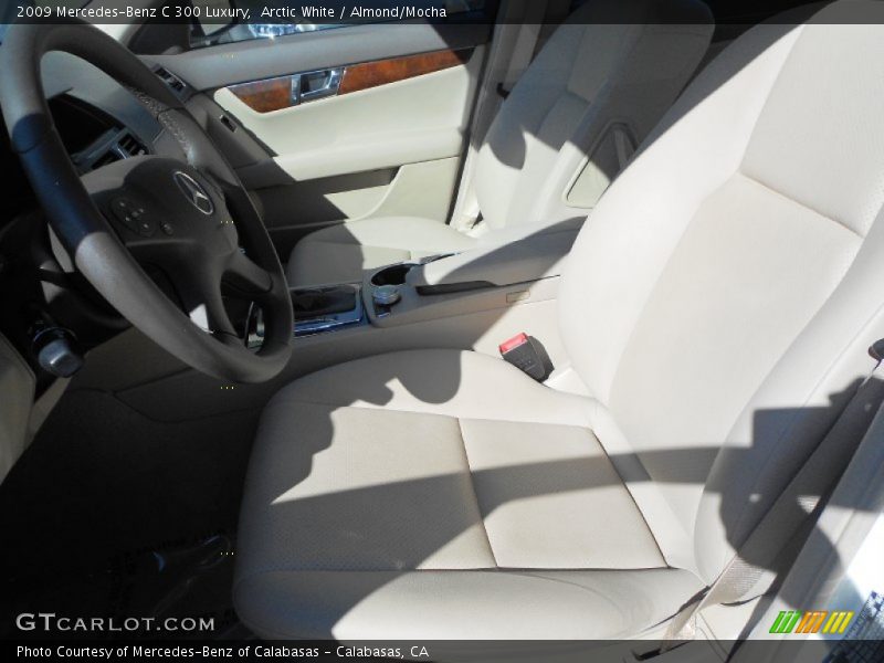 Arctic White / Almond/Mocha 2009 Mercedes-Benz C 300 Luxury