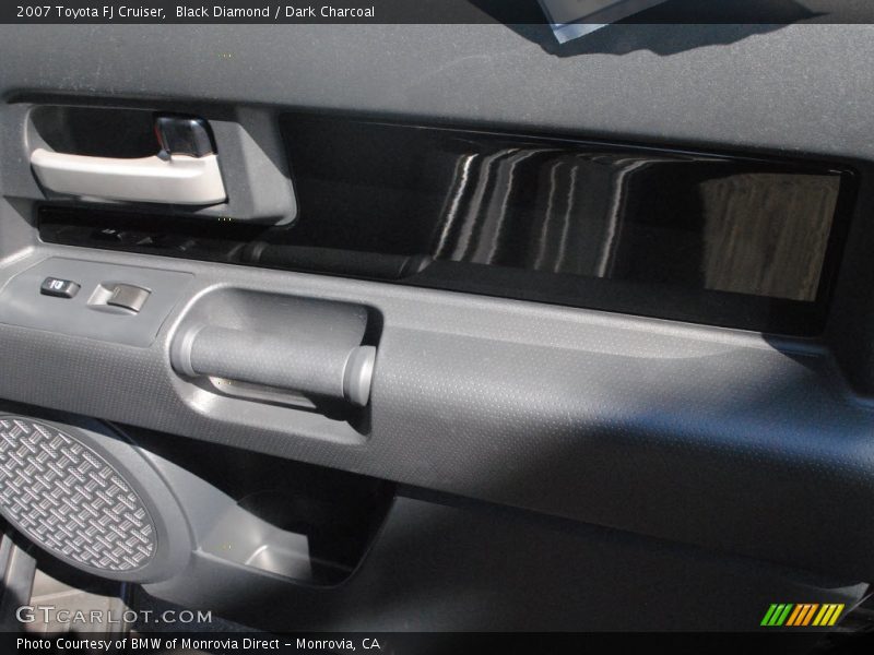 Black Diamond / Dark Charcoal 2007 Toyota FJ Cruiser