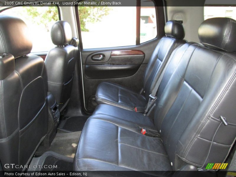 Liquid Silver Metallic / Ebony Black 2006 GMC Envoy XL Denali 4x4