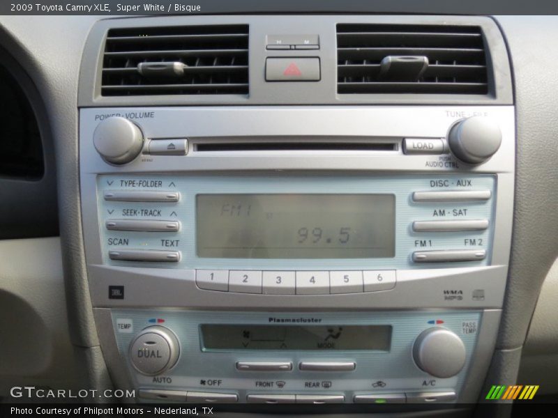 Super White / Bisque 2009 Toyota Camry XLE