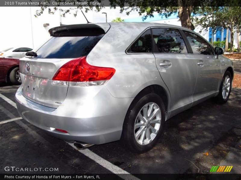 Classic Silver Metallic / Gray 2010 Toyota Venza AWD