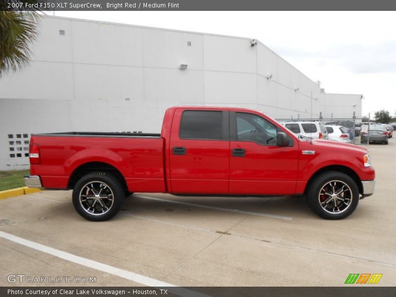 Bright Red / Medium Flint 2007 Ford F150 XLT SuperCrew