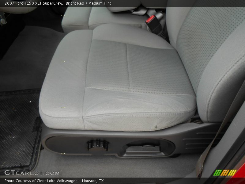 Bright Red / Medium Flint 2007 Ford F150 XLT SuperCrew