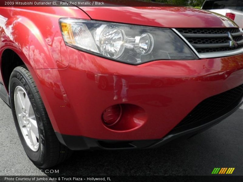 Rally Red Metallic / Black 2009 Mitsubishi Outlander ES