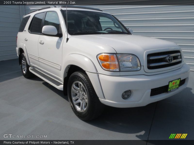 Front 3/4 View of 2003 Sequoia Limited