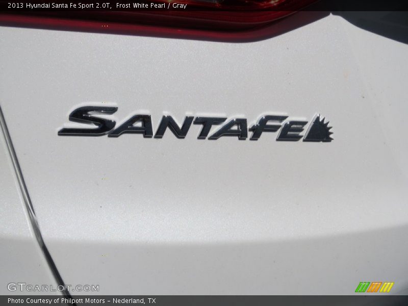  2013 Santa Fe Sport 2.0T Logo