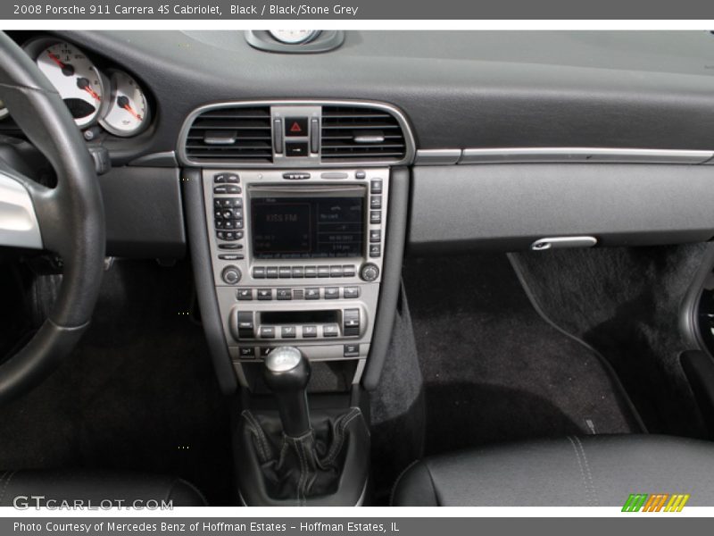 Controls of 2008 911 Carrera 4S Cabriolet