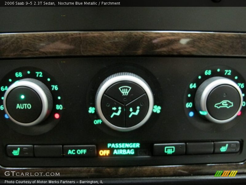 Controls of 2006 9-5 2.3T Sedan