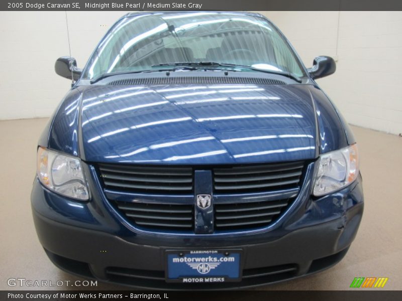 Midnight Blue Pearl / Medium Slate Gray 2005 Dodge Caravan SE