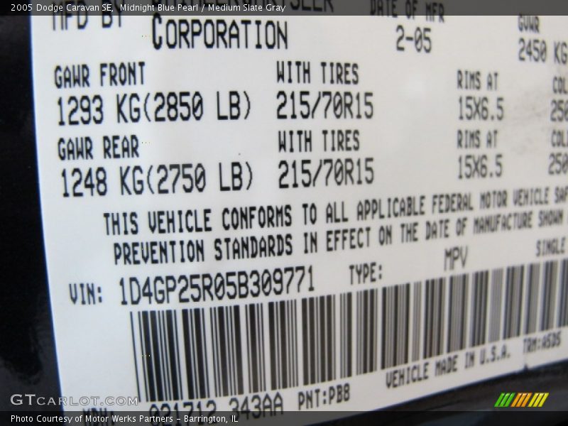 Midnight Blue Pearl / Medium Slate Gray 2005 Dodge Caravan SE