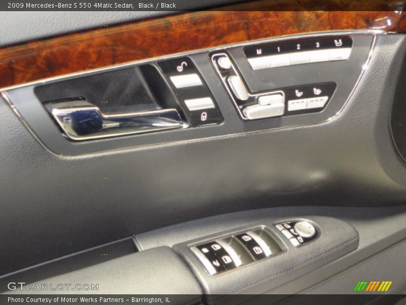 Black / Black 2009 Mercedes-Benz S 550 4Matic Sedan