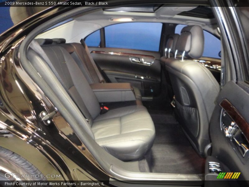 Black / Black 2009 Mercedes-Benz S 550 4Matic Sedan