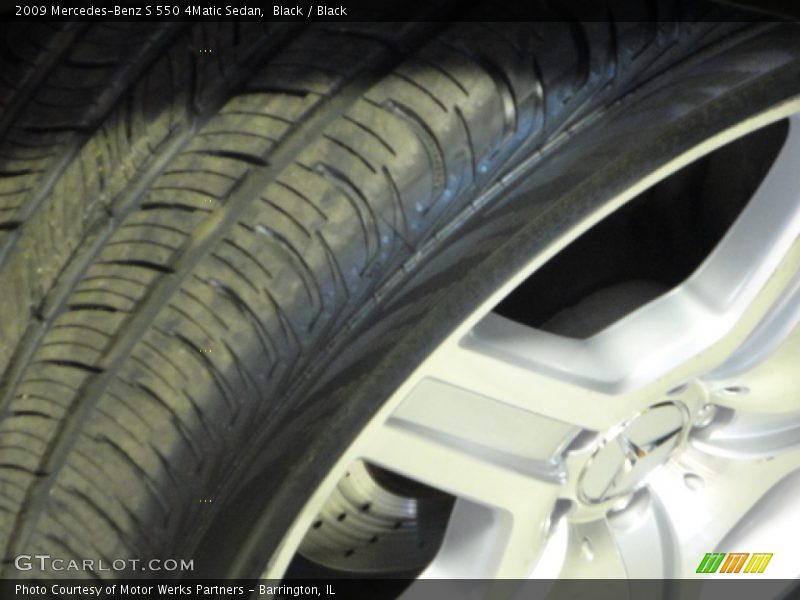 Black / Black 2009 Mercedes-Benz S 550 4Matic Sedan