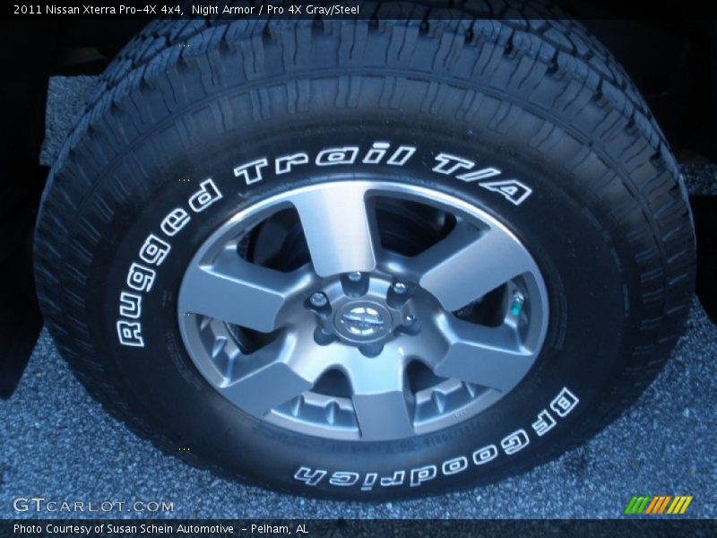 Night Armor / Pro 4X Gray/Steel 2011 Nissan Xterra Pro-4X 4x4