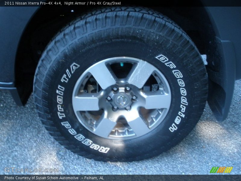 Night Armor / Pro 4X Gray/Steel 2011 Nissan Xterra Pro-4X 4x4