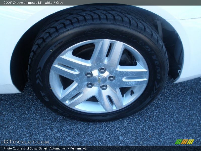 White / Gray 2006 Chevrolet Impala LT