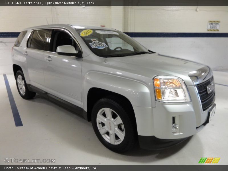 Quicksilver Metallic / Jet Black 2011 GMC Terrain SLE
