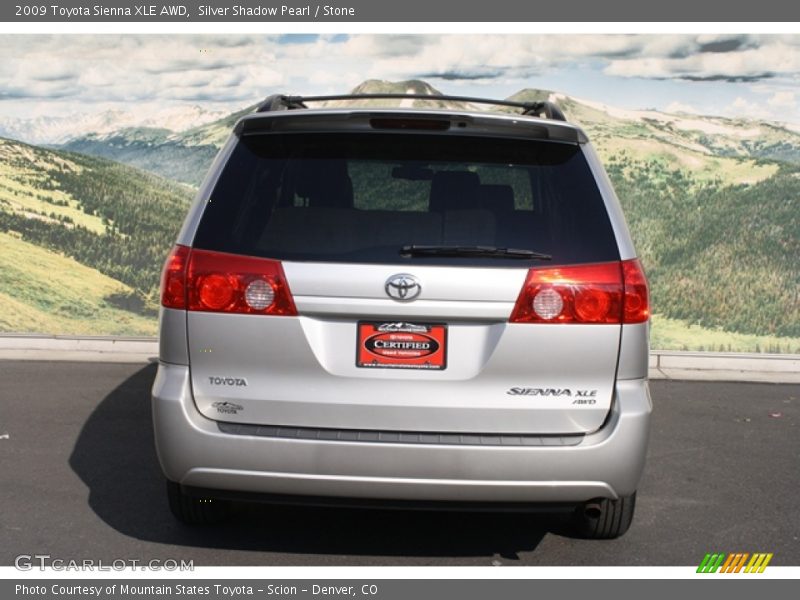 Silver Shadow Pearl / Stone 2009 Toyota Sienna XLE AWD