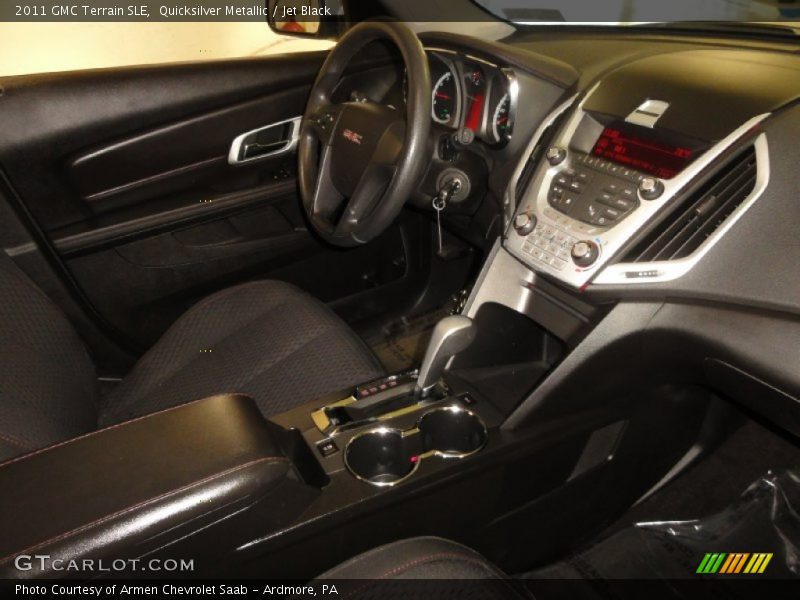 Quicksilver Metallic / Jet Black 2011 GMC Terrain SLE